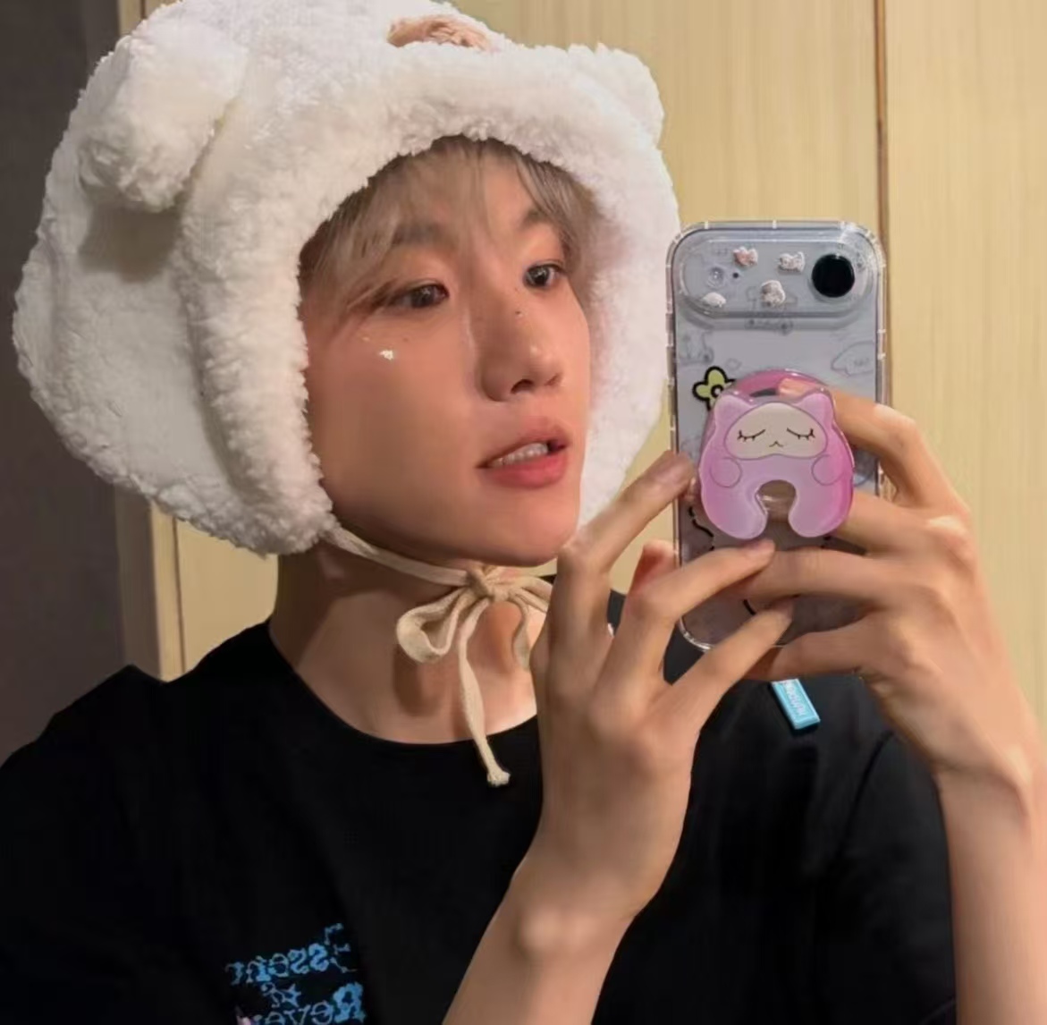 Kpop Idol EXO Baekhyun Same St - Phone Accessories Crochet ulasan dan harga